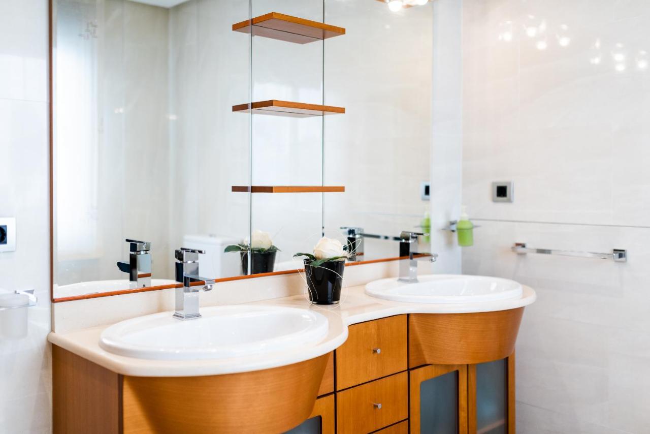 Appartamento Wekey Homes Granada, Atico Panoramico Puerta Real *